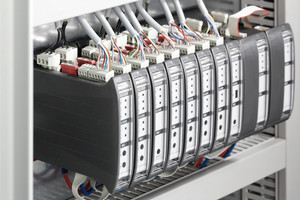 Smoke and heat extraction system control panels