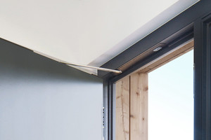 Integrated automatic door drives